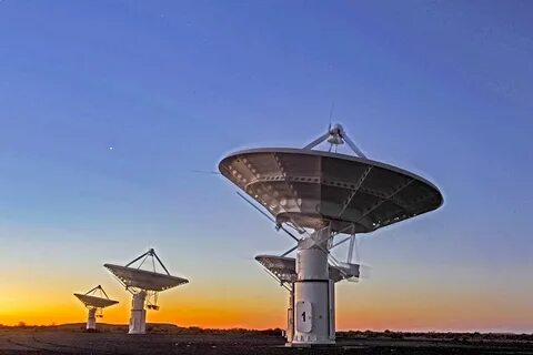 Излучение для космической связи