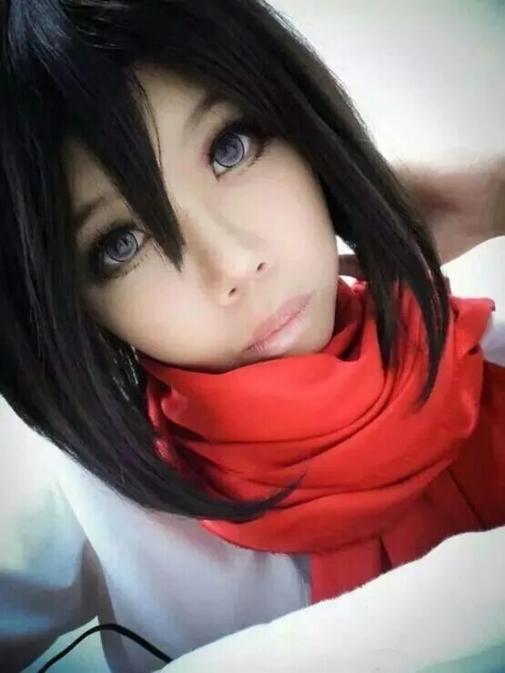 Mikasa cosplay. Микаса Аккерман косплей. Девушки похожие на Микасу. Микаса азиатка.