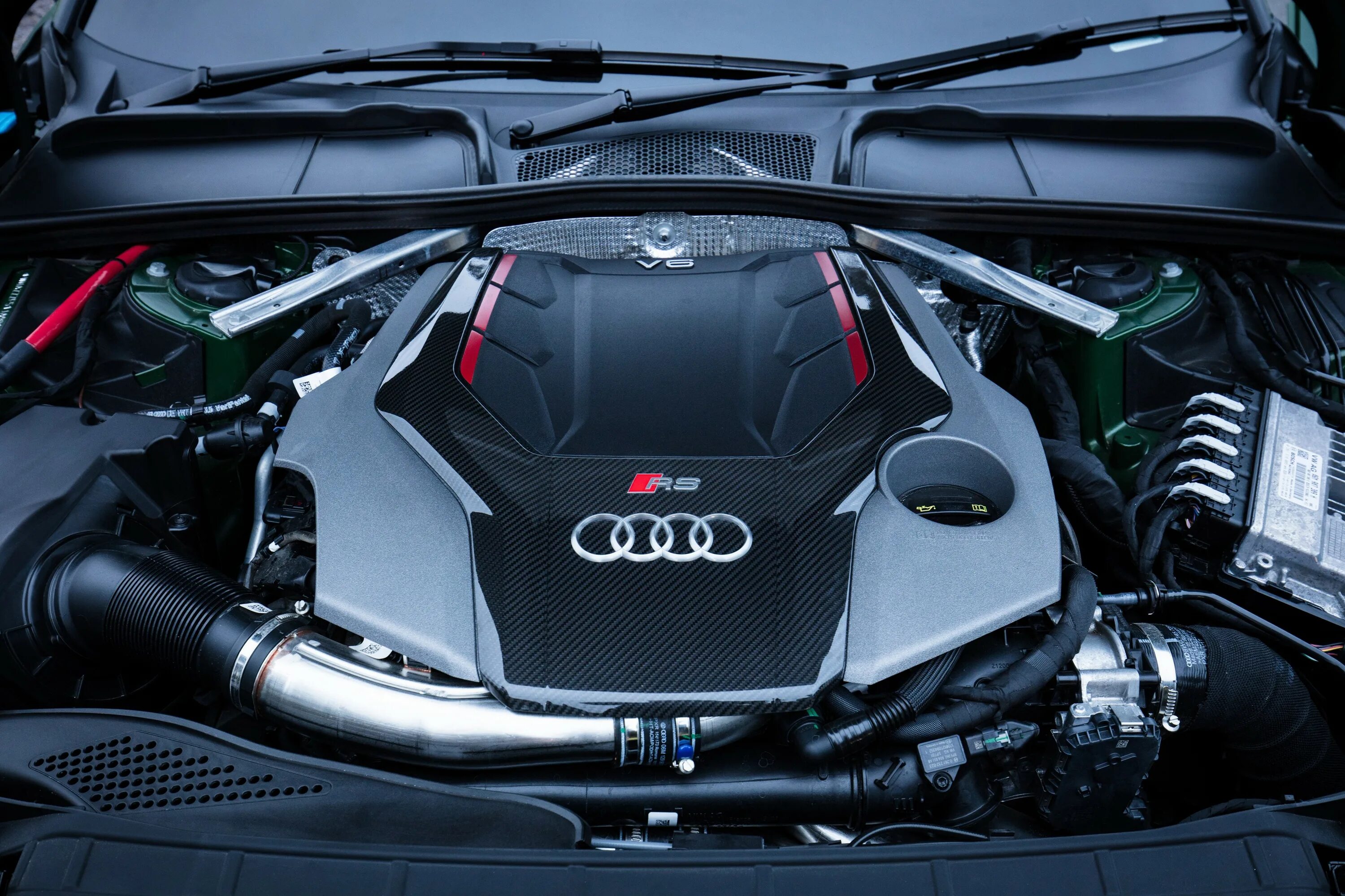 Ауди двиг. Audi rs5 v8 engine. Ауди rs5 2018 мотор. Audi rs5 двигатель. Двигатель Ауди рс5.