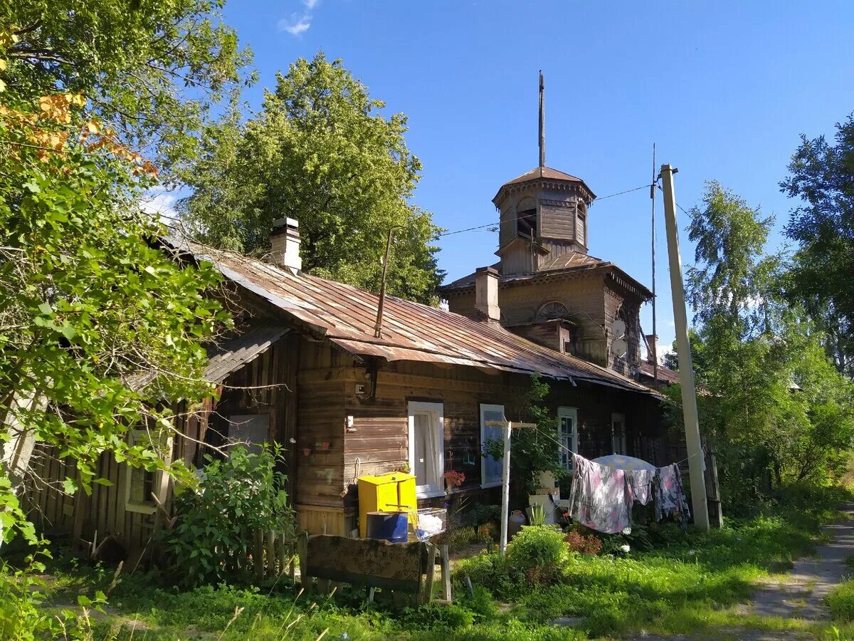Завод в дружной горке гатчинский район. Дружная горка ул ленина. Дружная горка ленинградская область гатчинский район завод. Дружная горка ленинградская область. Завод в дружной горке гатчинский район.