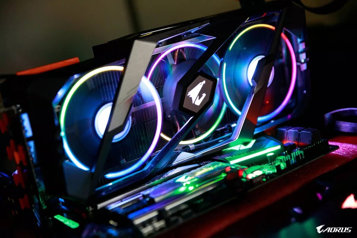 Светящиеся видеокарты. 2080 Super AORUS. RTX 2080 AORUS. 2080 Super Gigabyte AORUS. RTX 2080 super.