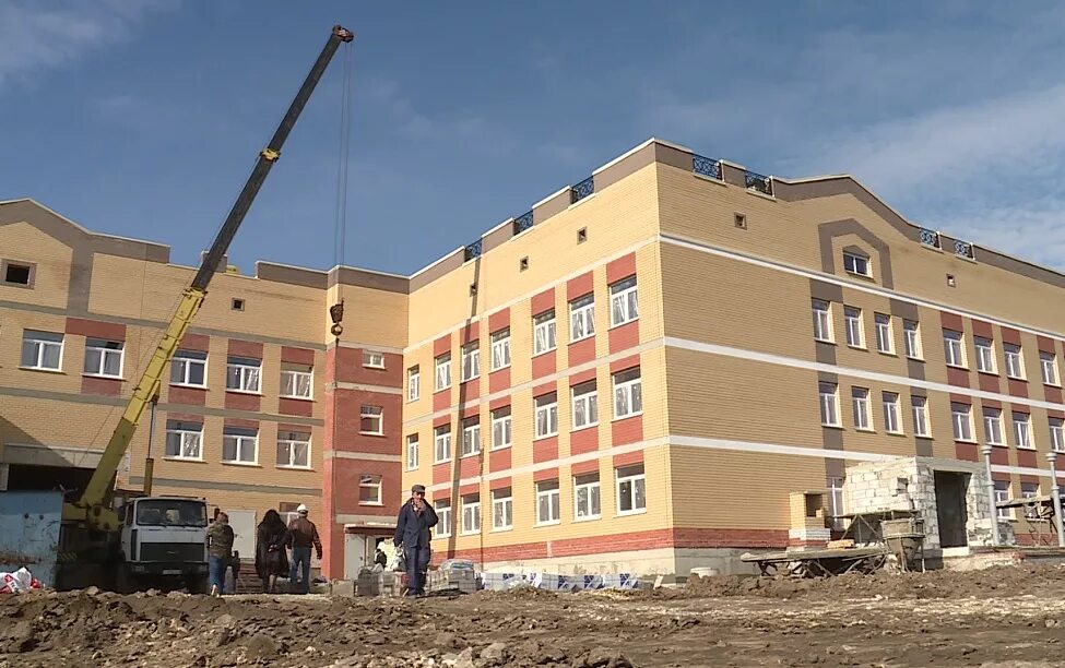 А4 в новой школе. Новая школа в новой Усмани. Новая школа в Усмани Липецкой области. Школа 4 новая Усмань. 4 Школа Усмань Липецкая область.