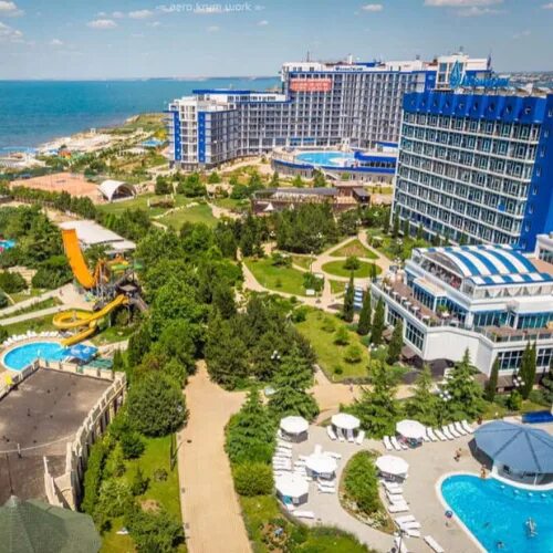 Аквамарин крым. Отель 5 в Крыму Aquamarine Resort Spa. Аквамарин Севастополь. Аквамарин Севастополь территория. Комплекс Аквамарин Севастополь.