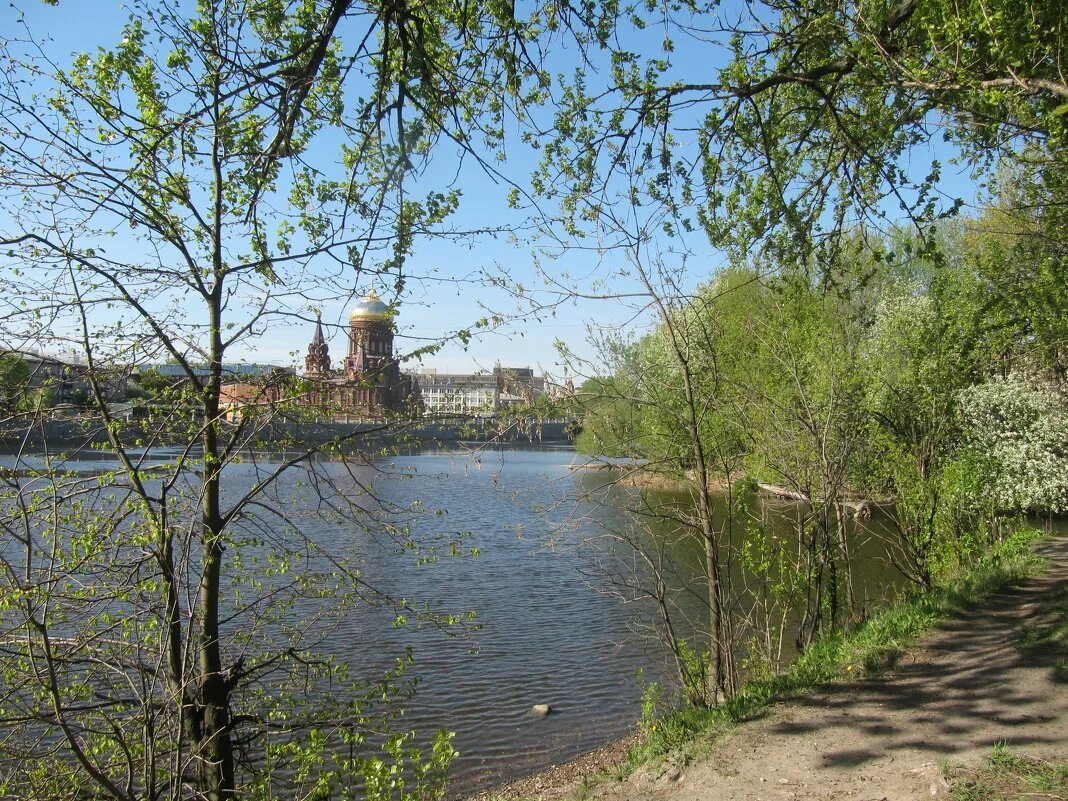 Рассказ о красоте воды Санкт-Петербурга и Ленингр. области как написать?