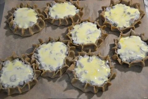 Перепечи с грибами в духовке