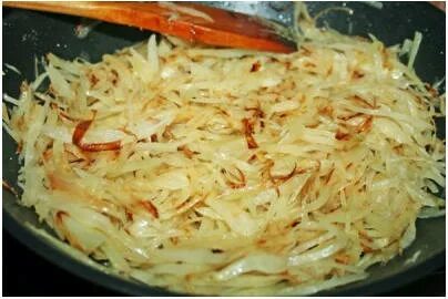Капуста жареная на сливочном масле