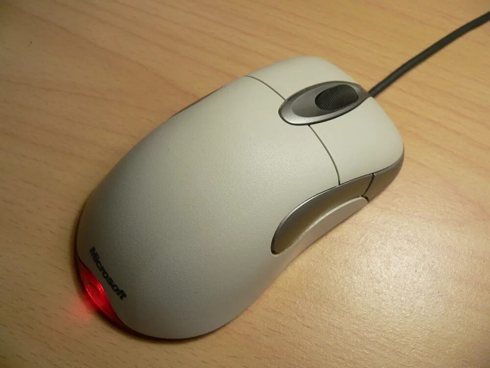 Мышка снизу. Мышь d-Computer mo-105 White PS/2. Microsoft Mouse 1.1. Старые компьютерные мышки. Старая компьютерная мышь.