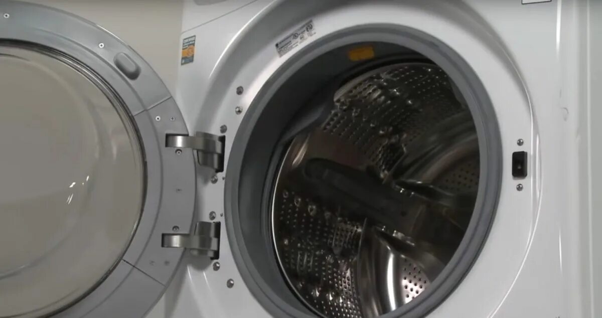 Как открыть заблокированную дверь стиральной. Bosch wae243630e дверца стиральной машины. дверца стиральной машинки lg. тросик аварийного открытия дверцы стиральной машины lg. люк стиральной машины самсунг.