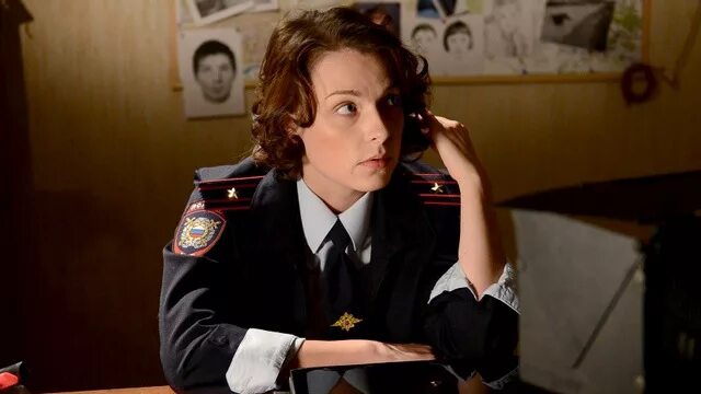 Человек с бессонницей. Беспокойный. Беспокойный видео. Беспокойный (эсминец, 1990). Беспокойный видео.