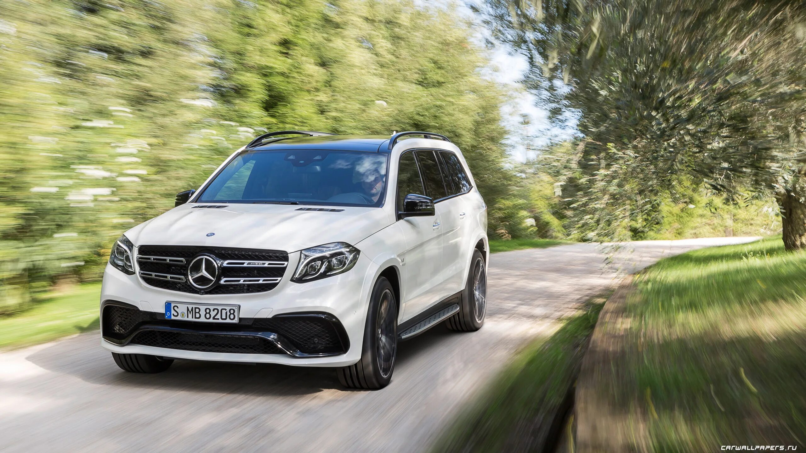 Gls фото. Мерседес ГЛС 63. Мерседес Бенц джип GLS. Мерседес Бенц ГЛС 63 AMG. Мерседес Бенц джип GLS 166 АМГ.