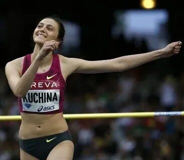 Девушка кучина
