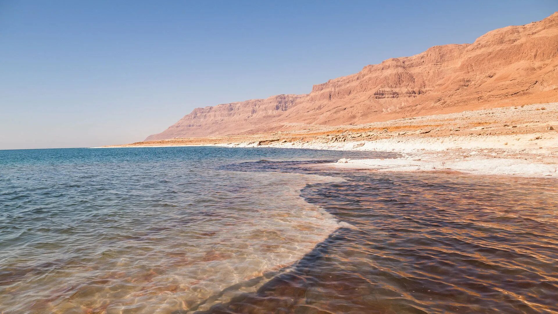 Красное море и Мертвое море. Средиземное море мертво.