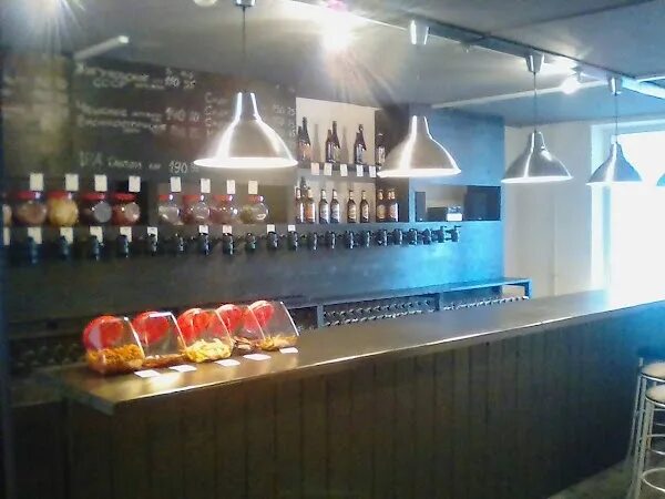 Солнечная 28 сосновый бор. Сосновый бор усадьба волгоград кукуево. Кафе перец сосновый бор. Бар трумэн сосновый бор. Бар трумэн сосновый бор.