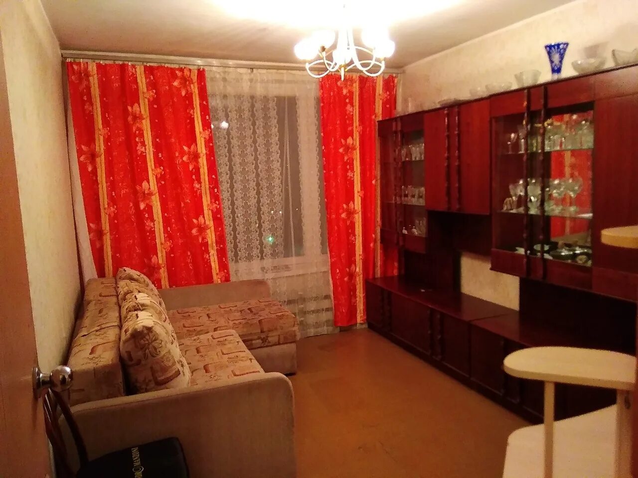 Просторная квартира. Квартира ранее не сдавалась. Квартира за 15000 в месяц. Гришка 9 аренда. Авито квартира спб м звездная.