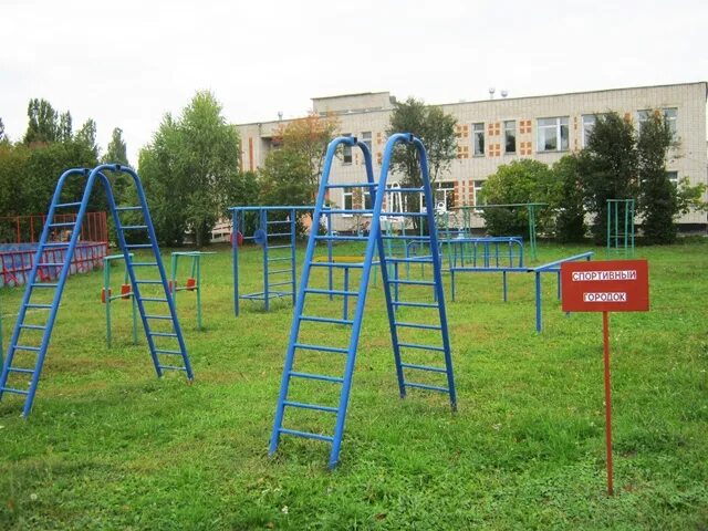 оформление подворья. село малая боевка елецкого района липецкой области. м боевка елецкий район. большая боевка липецкая область. школа елецкого района село малая боевка.