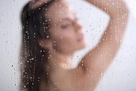 Черные девушки в душе 