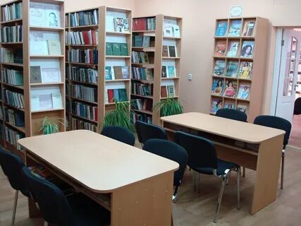 Стол в библиотеку