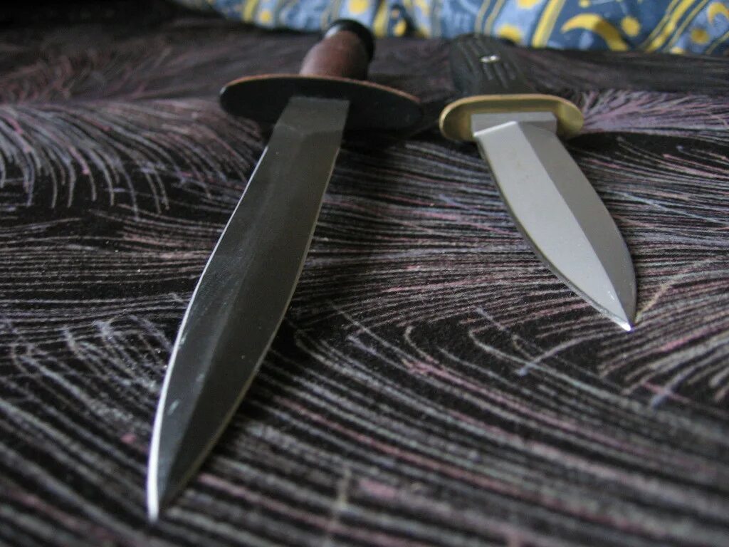 V 42 Dagger. Кинжал v-42. Нож Dagger Vendetta. Нож v42.