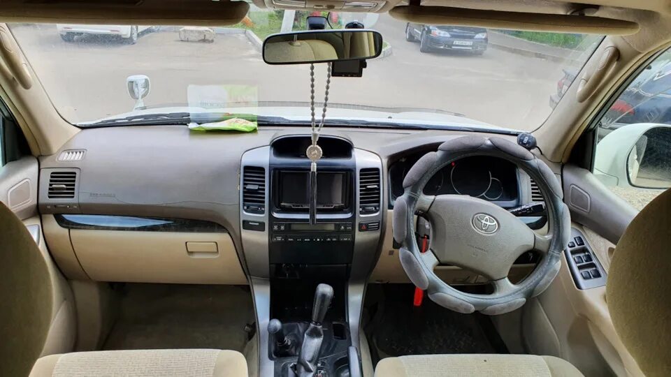 Купить б/у Toyota Land Cruiser Prado 120 Series 3.4 AT (185 л.с.) 4WD бензин авт