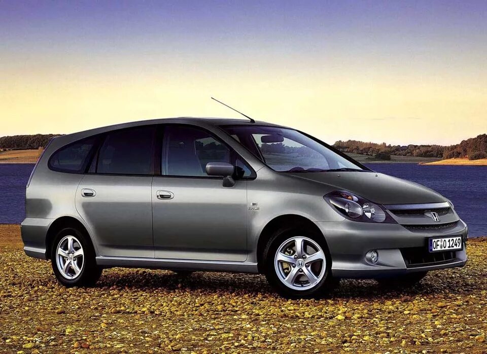 Honda Stream 2000. Honda Stream минивэн. Хонда стрим 1 поколение. Honda stream 2