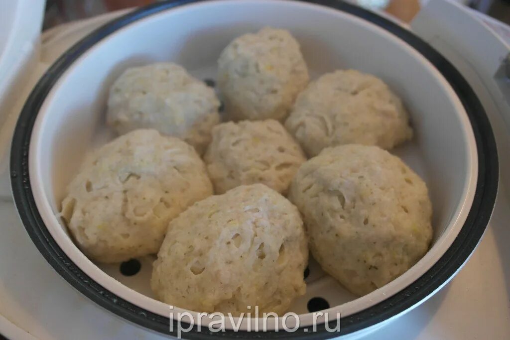 Куриные котлеты из фарша на пару в пароварке диетические. Котлеты из куриного фарша на пару в пароварке. Куриные котлеты в пароварке время. Куриные котлеты в пароварке время. Паровые котлеты в пароварке.