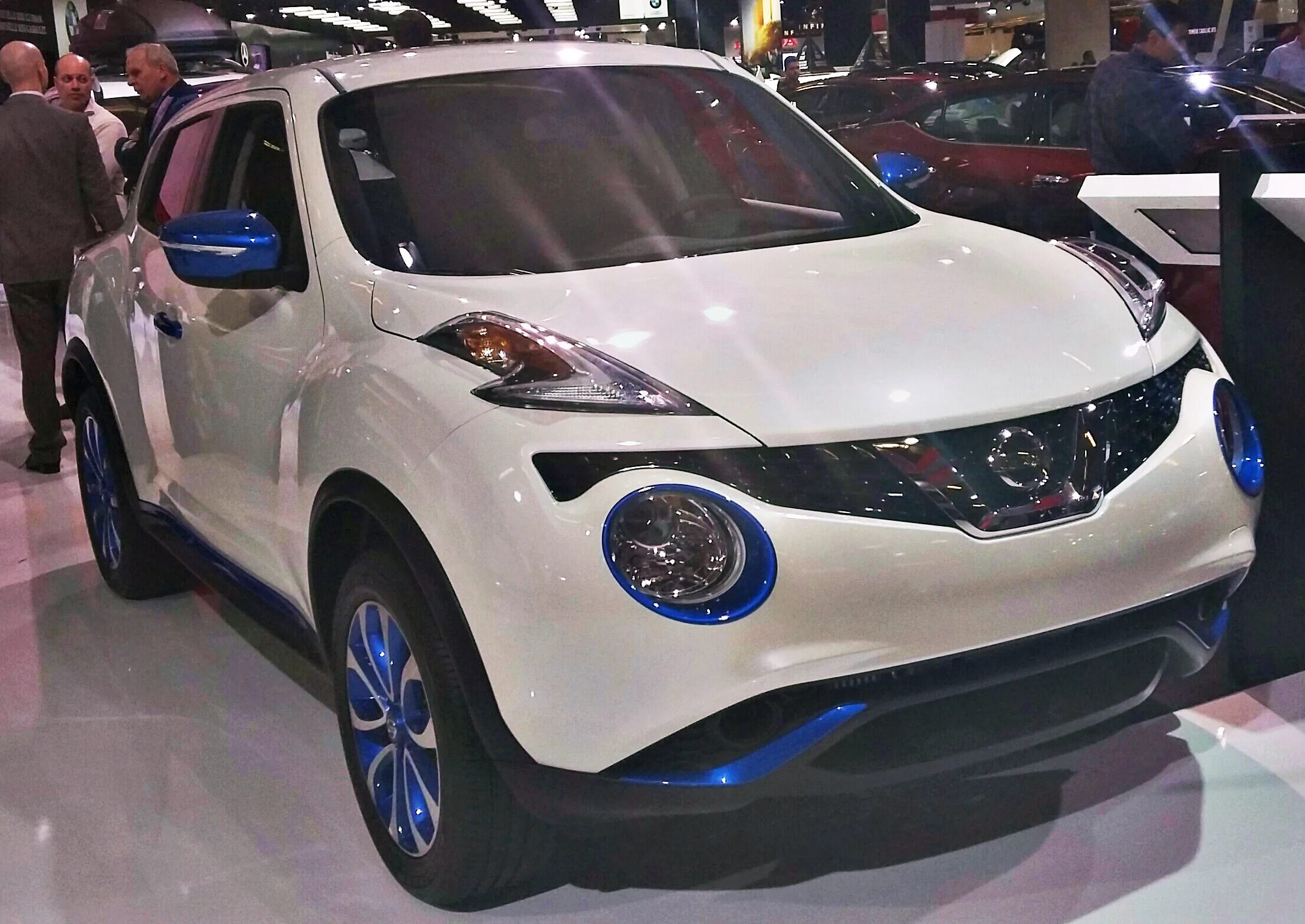 Nissan juke диски. Ниссан жук 205 60 16. Ниссан жук 16. Nissan juke 2017. Nissan juke 4wd.