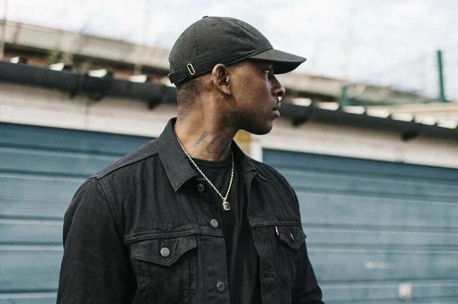Skepta gas me up. Skepta. skepta outfit. skepta войстег. skepta фото.