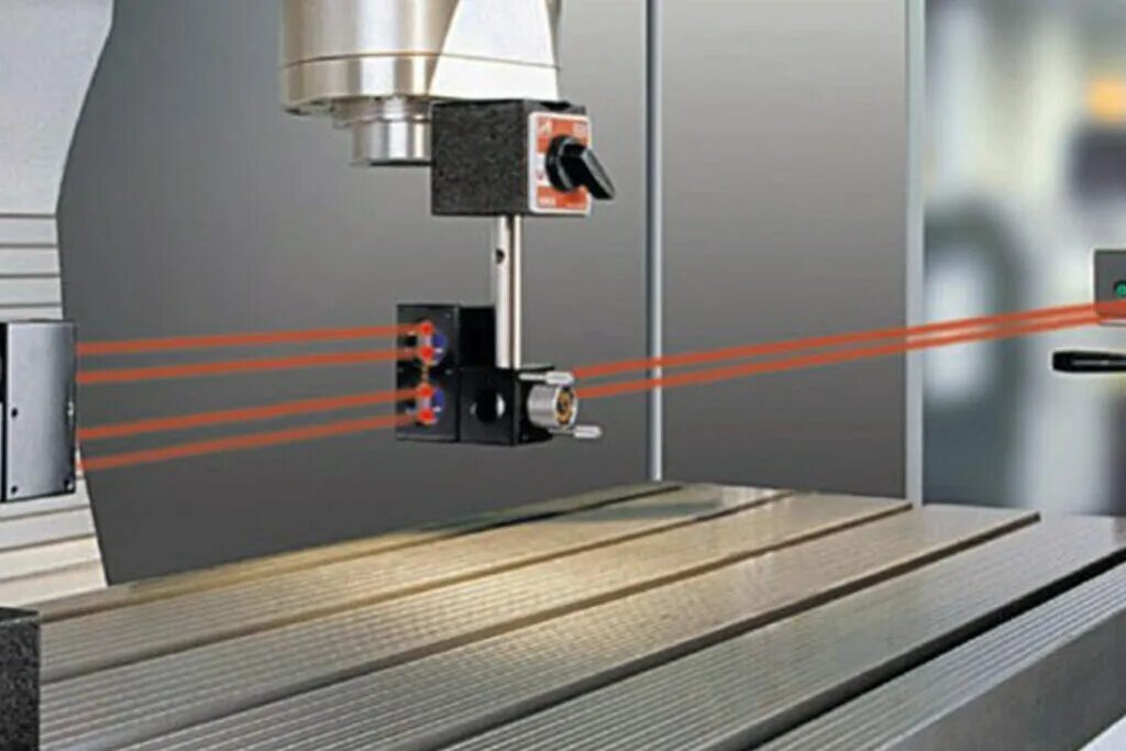 Проверка чпу станка. Лазерный интерферометр renishaw xl-80. датчик renishaw для станков с чпу. измерительный щуп renishaw для станков с чпу. система измерения инструмента renishaw для токарных станков.
