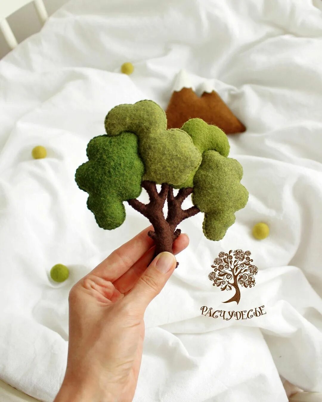 Декоративные деревья из фетра. Объемное дерево из фетра. Дерево из фетра. Овощи и фрукты из фетра. Объемное дерево из фетра.