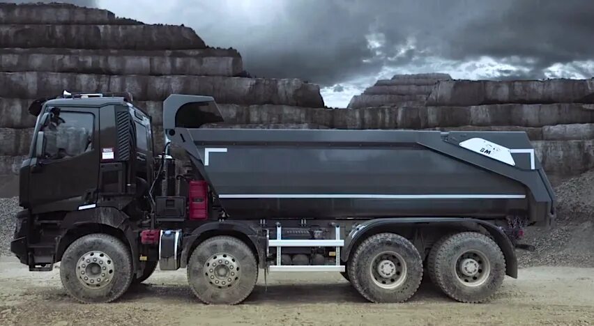 Купить самосвал на трак ав бу. Renault k 8x4 самосвал. Рено самосвал новый. Renault Trucks k 440 8x4. Самосвалы Renault k520 8x8.