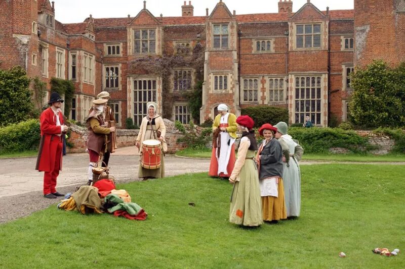 старая добрая англия графы. добрая англия. добрая англия. касл комб деревня. добрая англия.