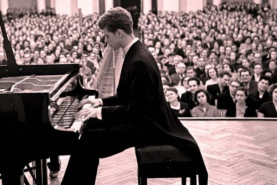 В каком году конкурс чайковского. Пианист Ван Клиберн. Ван Клиберн конкурс Чайковского. Ван Клиберн 1958. Ван Клиберн (1934-2013).