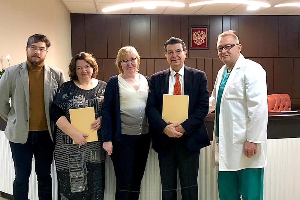 гребенник александр александрович. заведующие отделениями алмазова. заведующие отделениями алмазова. нейрохирургический центр санкт-петербург. санкт петербург больница алмазова больница.