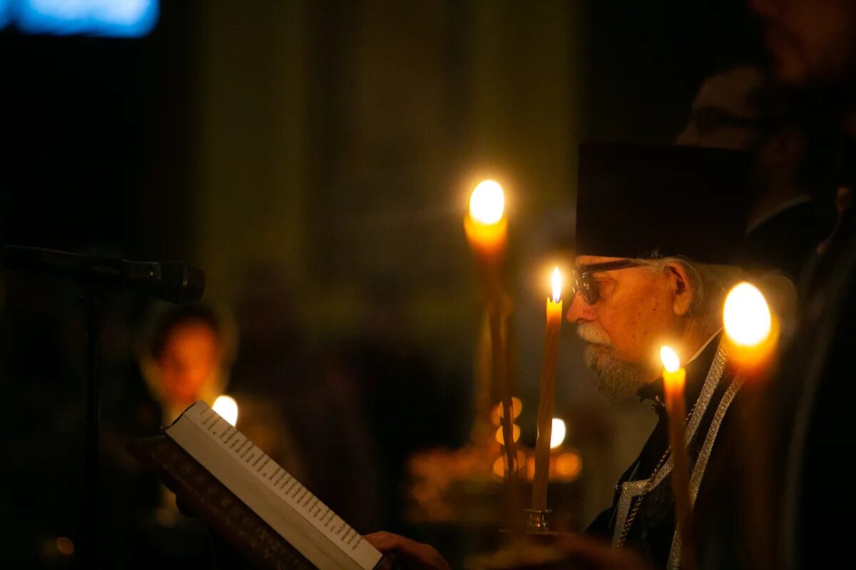 Последование ко святому причащению. Богородице иисусу христу. Каноны и последование ко святому причащению. Богослужебные ритуалы. Три покаянных канона совмещенные слушать.