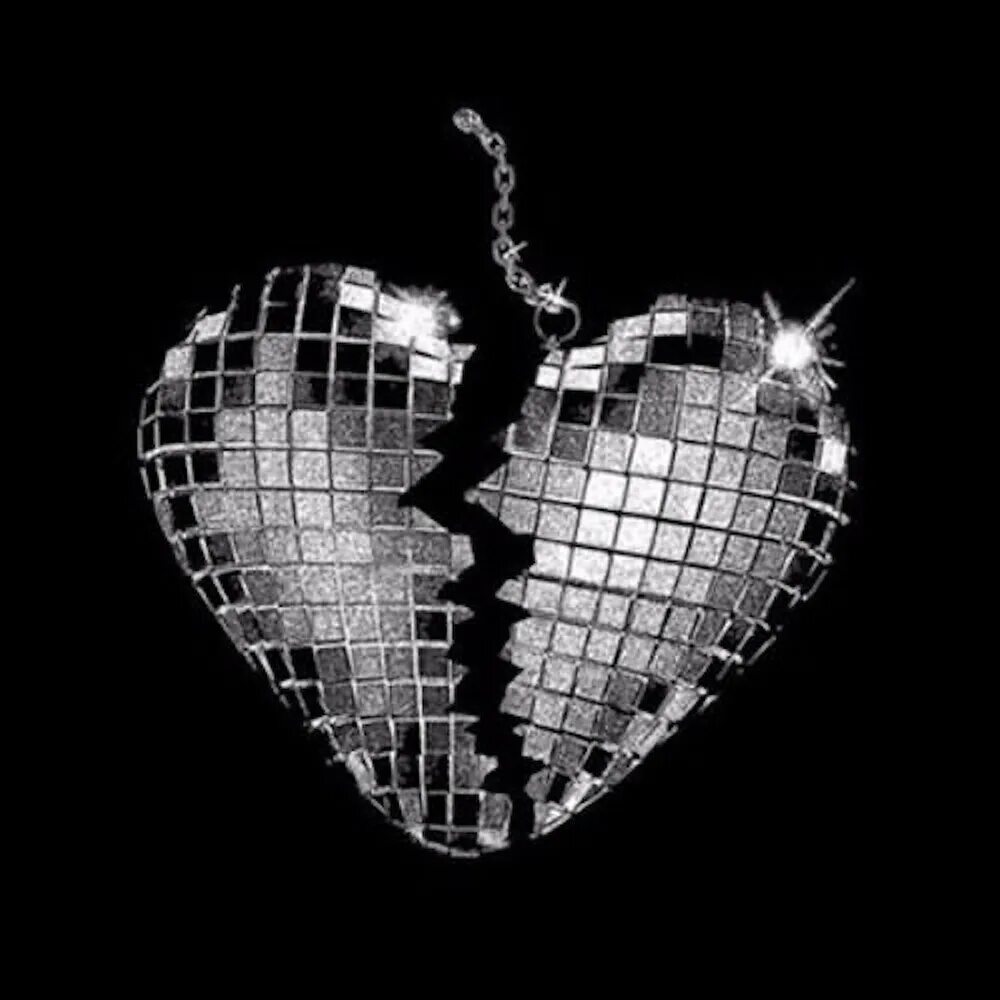 Nothing like a heart. Mark Ronson nothing Breaks like a Heart. Майли Сайрус broken Heart. Майли Сайрус Mark Ronson. Майли Сайрус nothing Breaks like a Heart.