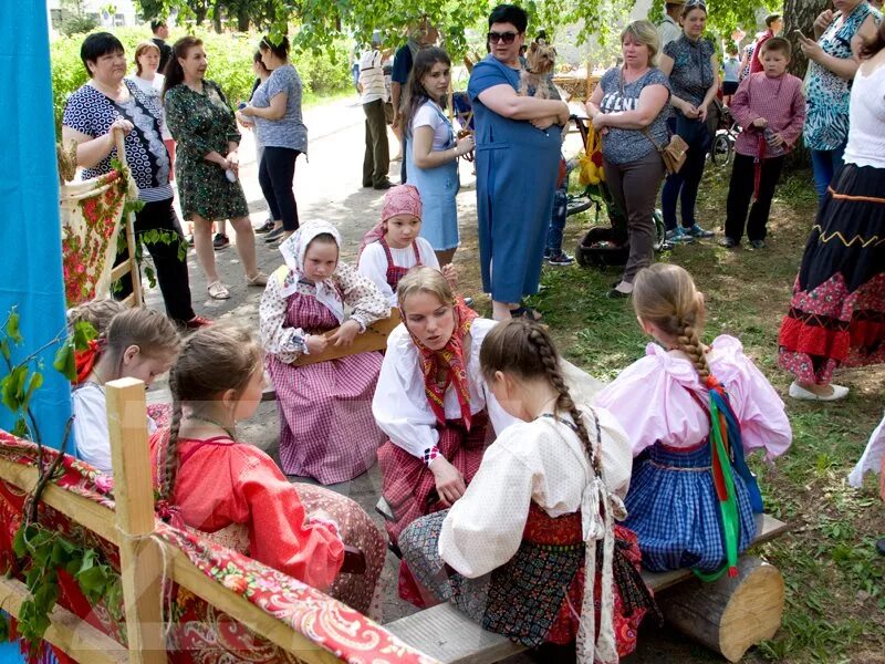 Погода красная горка омская. Красная горка Нижегородская область Володарский район. Красная горка (Володарский район). Красная горка 2007 год. Красная горка 2022 Нижегородская область.