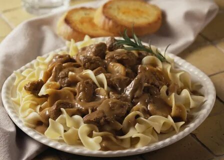 Печень с макаронами