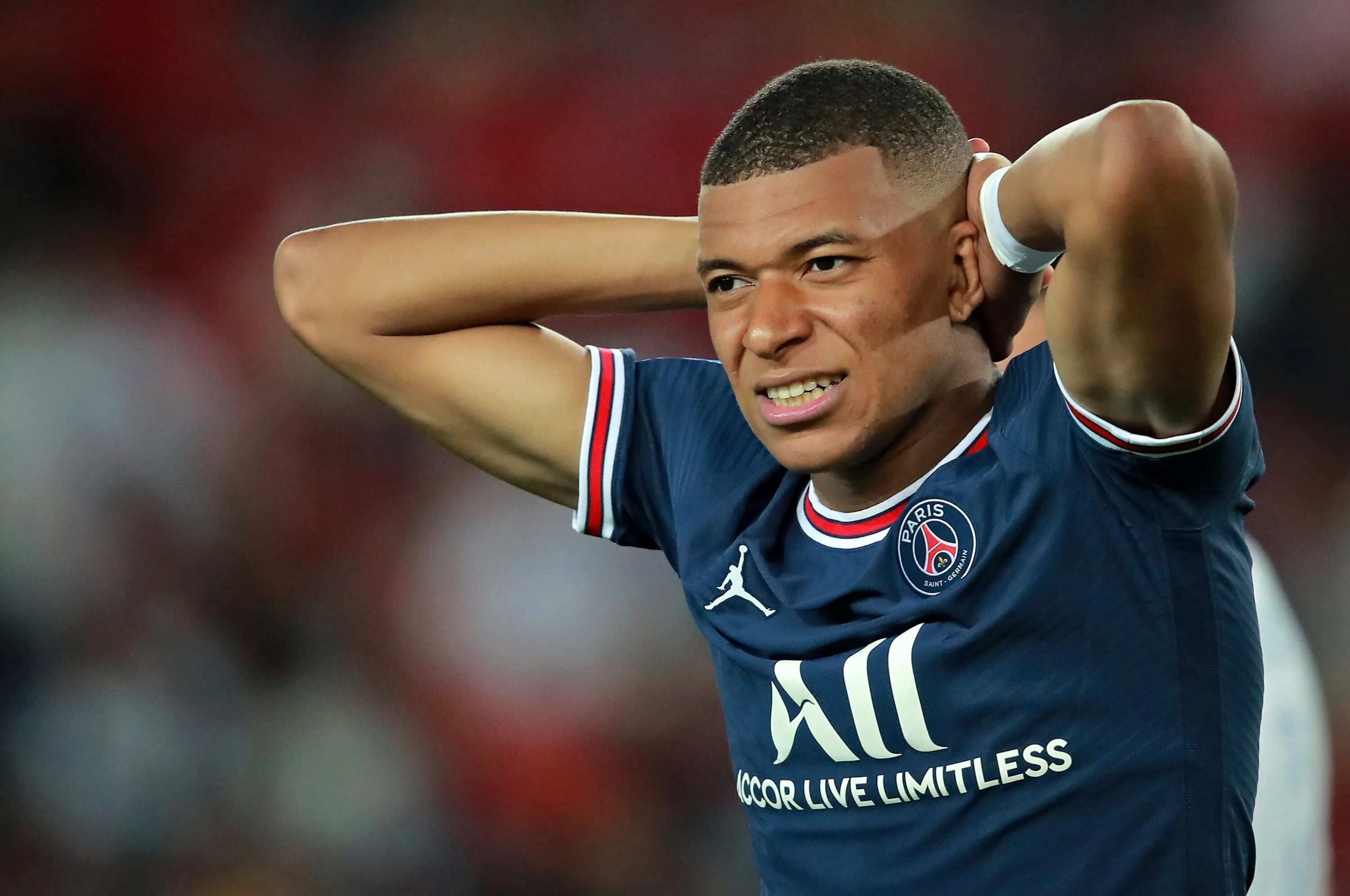 Мбаппе футболист. Килиан Мбаппе ПСЖ. Мбаппе тудротс. Kylian Mbappe. Сколько лет килиану