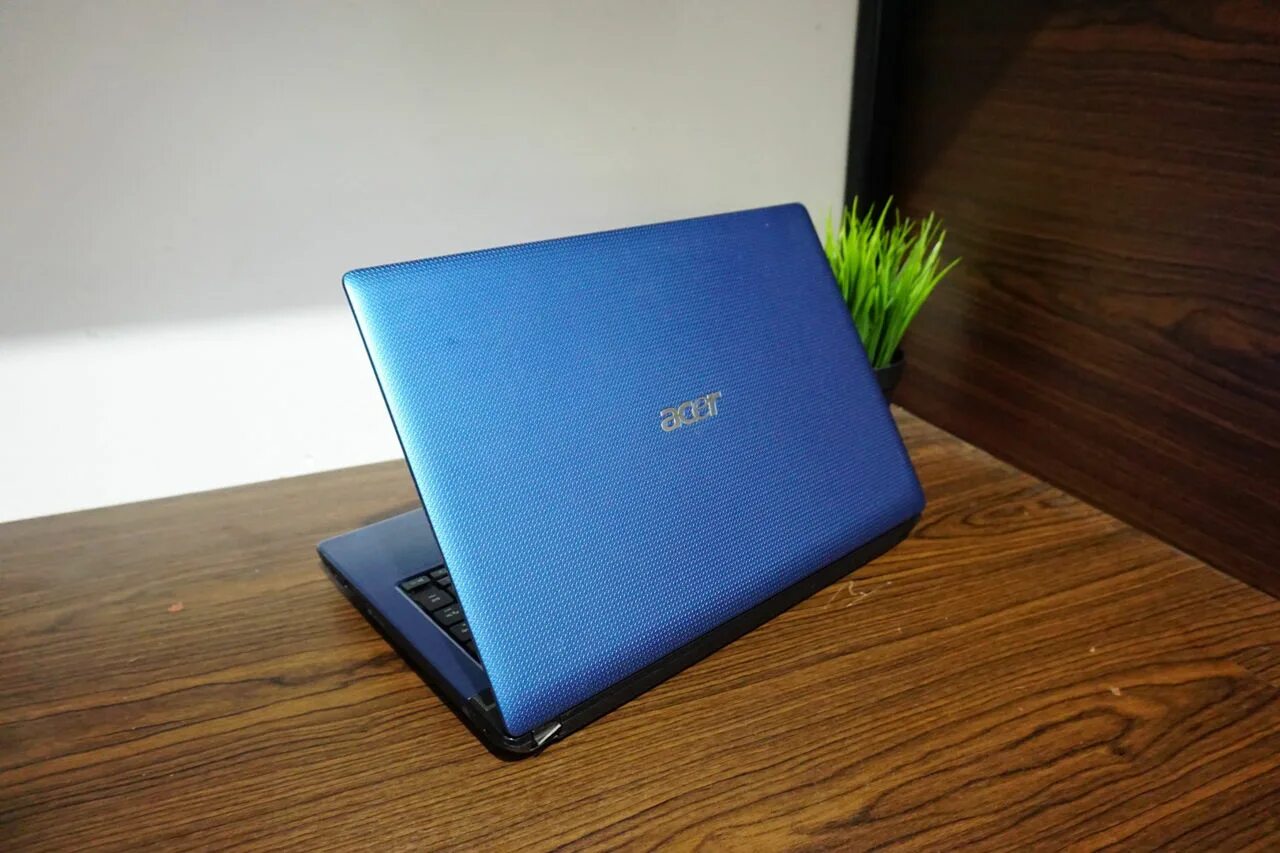 Acer Core i5 синий. Ноутбук Acer Core i5. Acer Aspire 1 Блу. Ноутбук Acer голубого цвета i5.