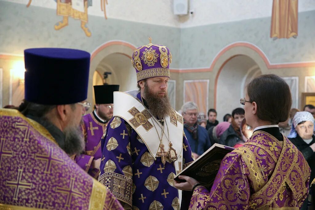 Троица хорошево расписание. Храм живоначальной троицы в хорошеве черчеди. Храм живоначальной троицы в троицке расписание богослужений. Троица хорошево расписание. Троица хорошево расписание.