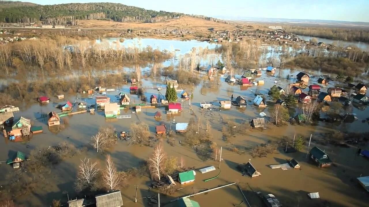 Наводнение в новокузнецке сегодня. Калтан наводнение 2004. Наводнение в Новокузнецке 2004 год. Наводнение в Кемеровской области в 2004. Потоп в Новокузнецке 2004.