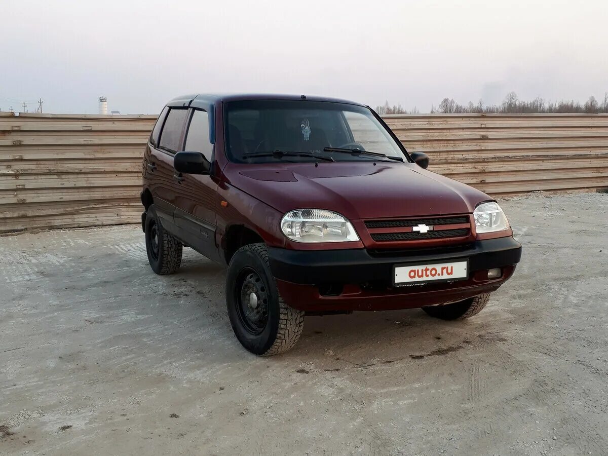 Нива фора 218. Шеви нива 2004. Нива 2009 года инжектор. Нива фора 218. Ваз 21218 фора бронто.