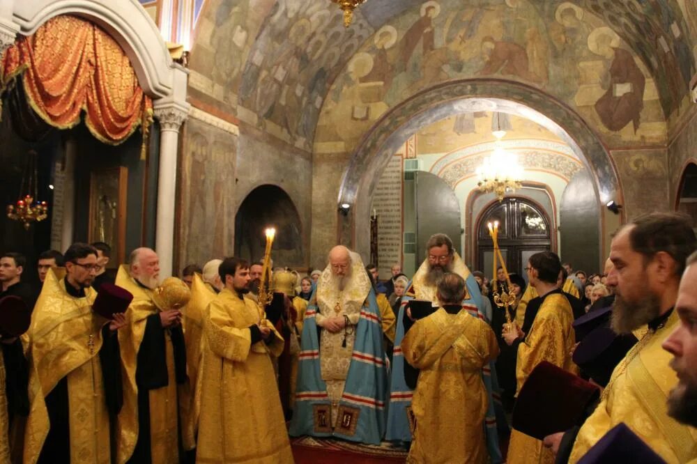 богослужение в успенском соборе владимира