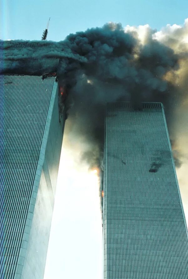 ВТЦ Нью-Йорк 2001. Башни ВТЦ 11 сентября 2001. Всемирный торговый центр в Нью-Йорке 11 сентября. Нью-Йорк башни Близнецы трагедия.
