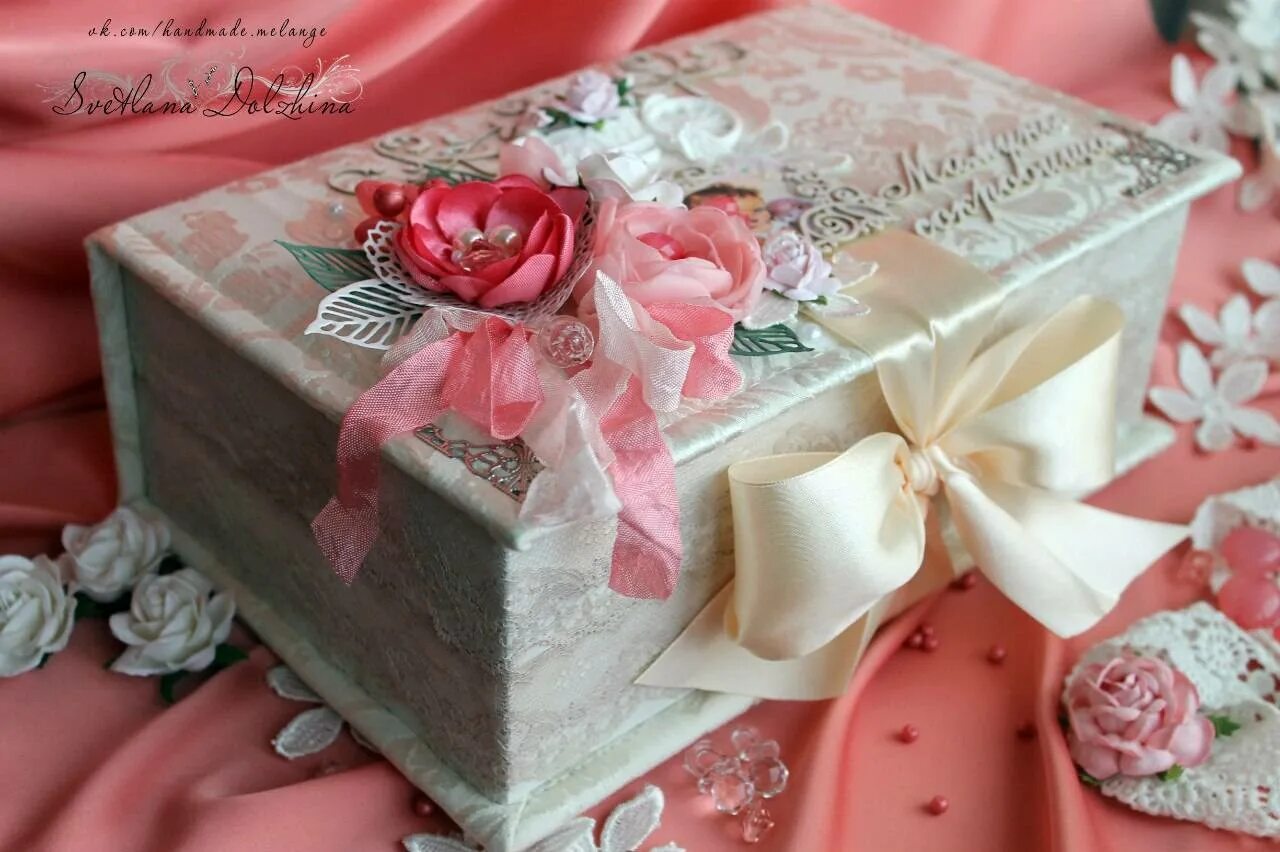 мамины сокровища для девочки. подарила маме шкатулку 2. подарочная коробка маме. подарила маме шкатулку 2. красникова подарок маме.