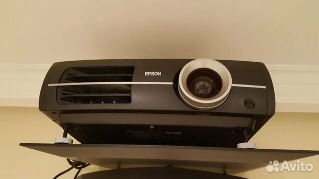 Купить проектор на авито. Проектор Epson eh-tw5500. Epson eh-tw5500 аналоги. Pink Box Орел проектор. Телевизоры проекторы на авито ру.