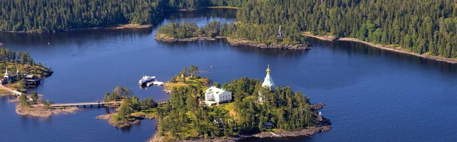 Как сейчас на валааме погода. Карелия ладожское озеро остров валаам. Монастырская бухта валаам. Остров валаам карелия. На валаам 2024 год.