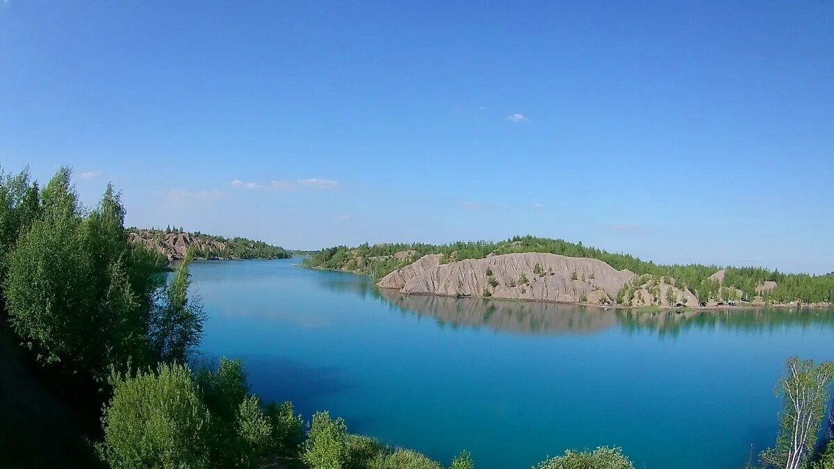 Тула озеро кондуки. Калужская область голубой. Андреевский карьер калуга. Калужская область голубой. Кондуки голубые озера тульская.