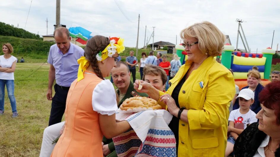 Калиновское сельское поселение. Церковь села калиновское. Калиновское поселение. Калиновское сельское поселение свердловская область. Калиновское сельское поселение.