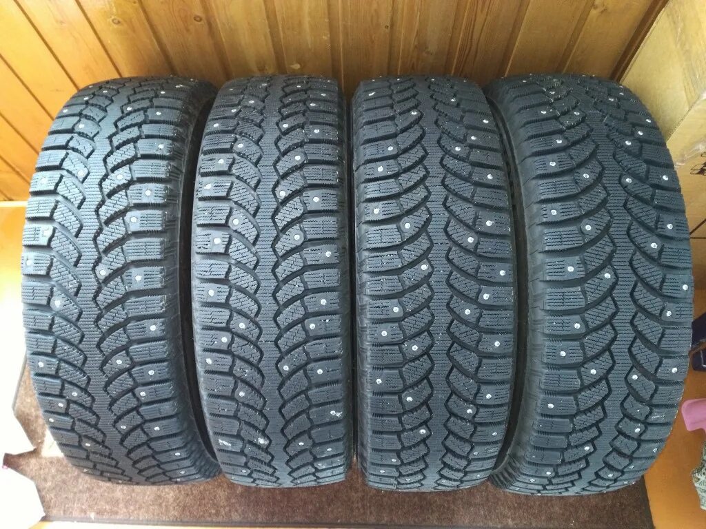 Https 13 r. 235 65 R17 Goodyear зимние шипованные до шиповка. Зимняя резина r22. Зимняя резина шиповка Континенталь 245 50 r18. Michelin зима шипы r18.